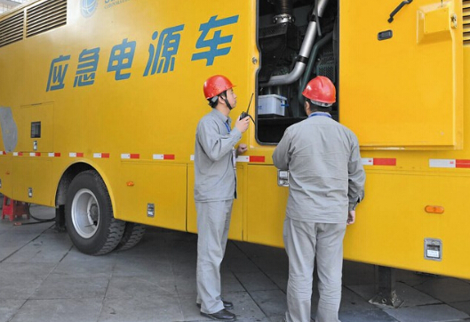 清流如何清理被灰尘覆盖的机油散热器？